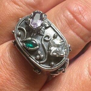 Silver and Gemstone Women's Ring handmade NEW unused